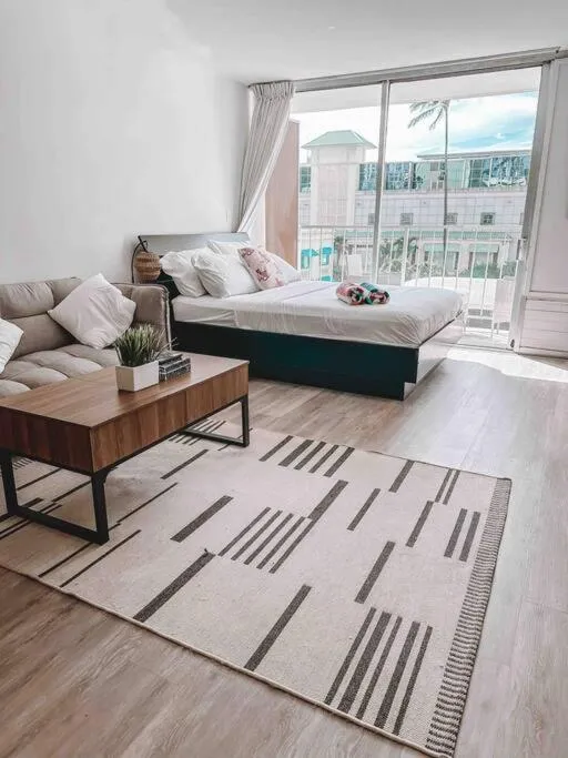 Image 3 of Studio in Waikiki with Free Parking