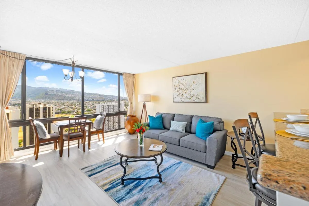 Image 5 of Stunning Mountain View Condo, Near Beach with Parking