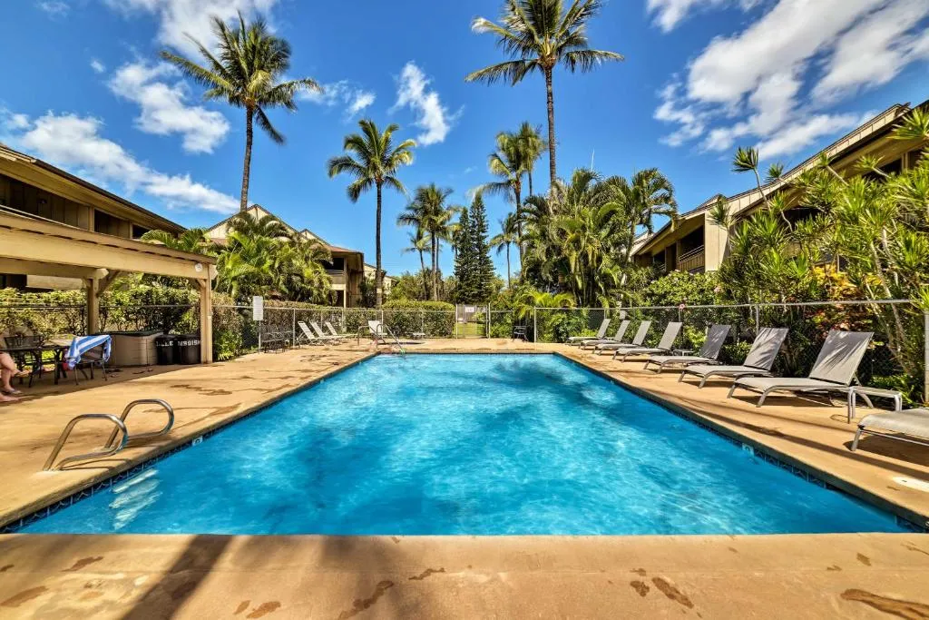 Image of Stunning South Maui Condo with Lanai by Beach!