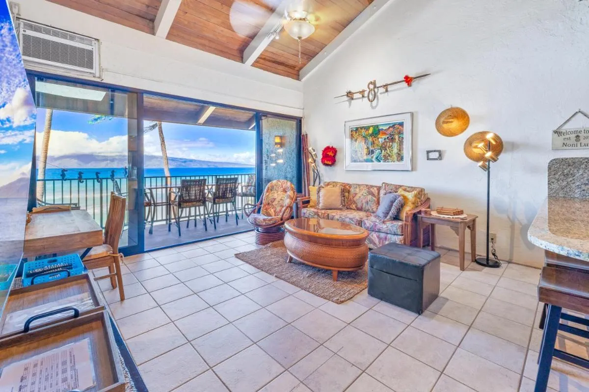 Image 6 of The Noniluna One – Sleeps 11 Plus Pack N Play