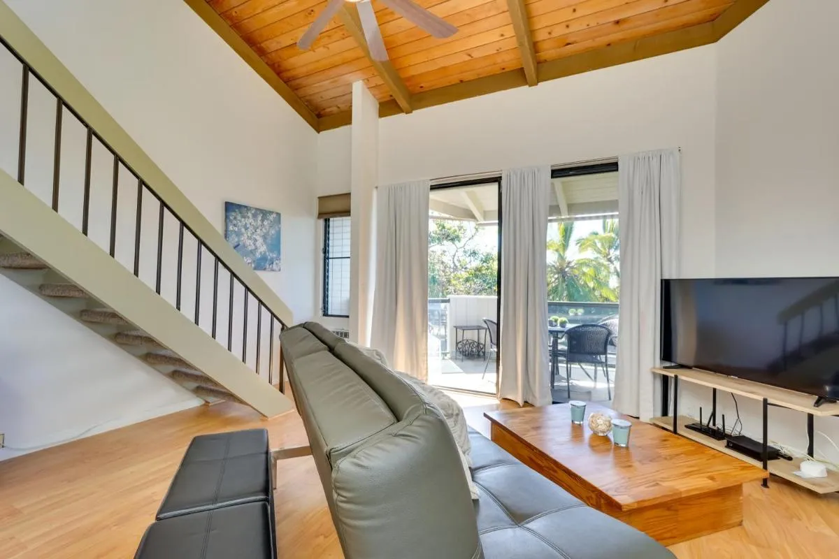 Image 3 of Top-Floor Kailua Bay Resort Condo with Ocean Views!