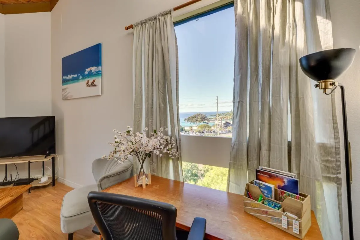 Image 6 of Top-Floor Kailua Bay Resort Condo with Ocean Views!