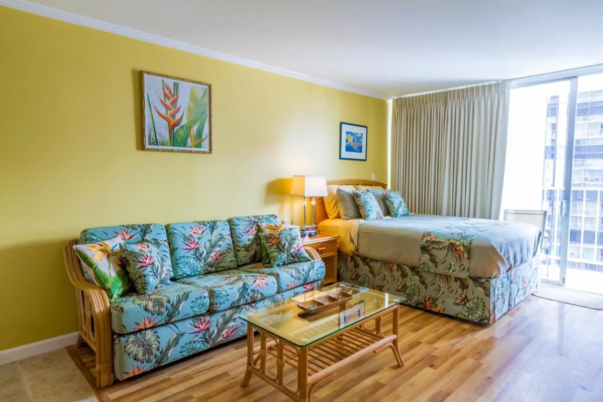 Image 1 of Tropical Studios at Marine Surf Waikiki – FREE PARKING – BEST LOCATION – FULL KITCHEN – SWIMMING POOL