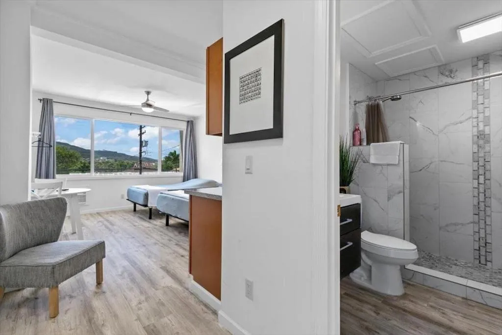 Image 3 of Unit 17 Maui Ohana Modern Studio