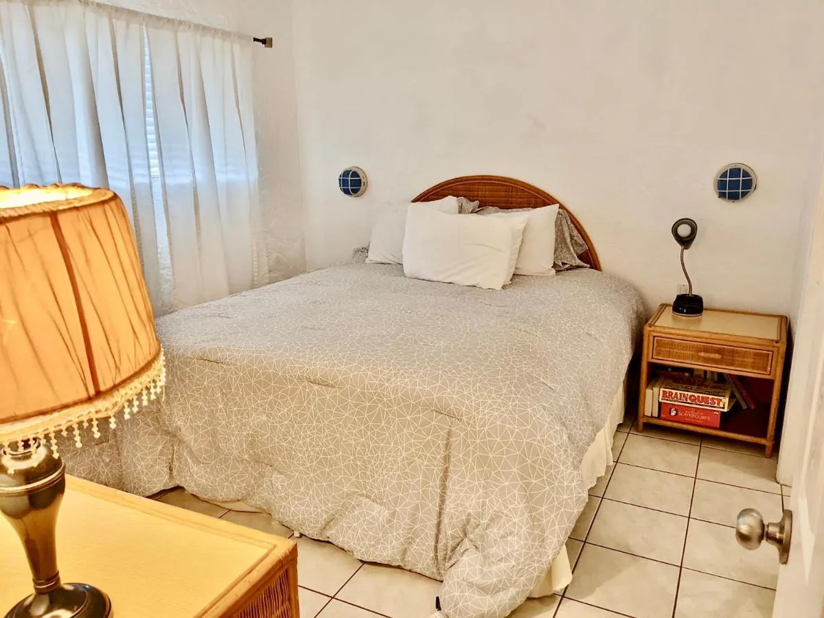 Image 1 of Unwind on Your Fantasy Hawaiian Vacation- 1BD/1BA Condo in Kailua-Kona, Hawaii
