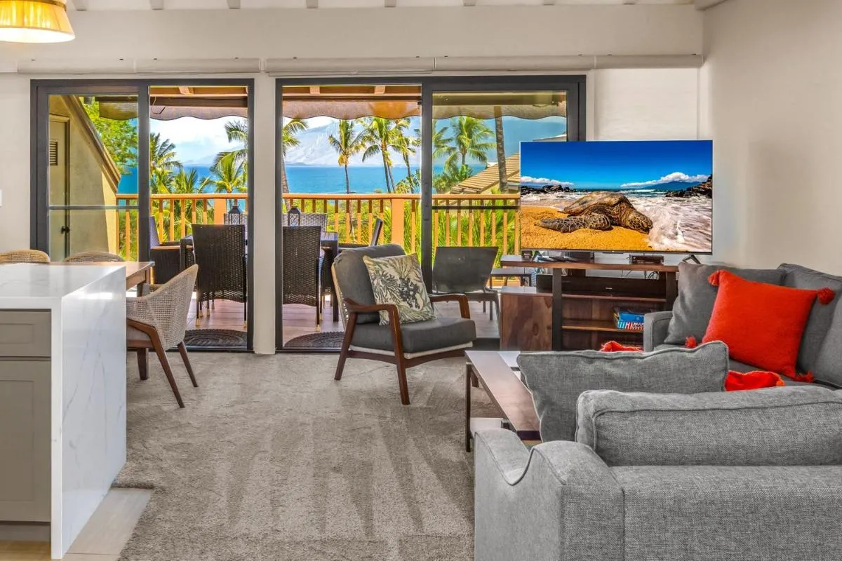 Image 2 of Upscale & Luxurious Oceanview Resort Vistas