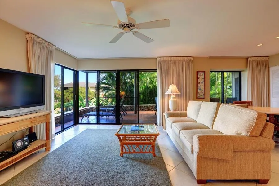 Image 6 of WAILEA ELUA, #2003 condo
