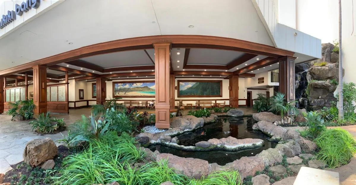 Image 6 of Waikiki Banyan 3410 Stunning Ocean, Surfer & Sunset View’s