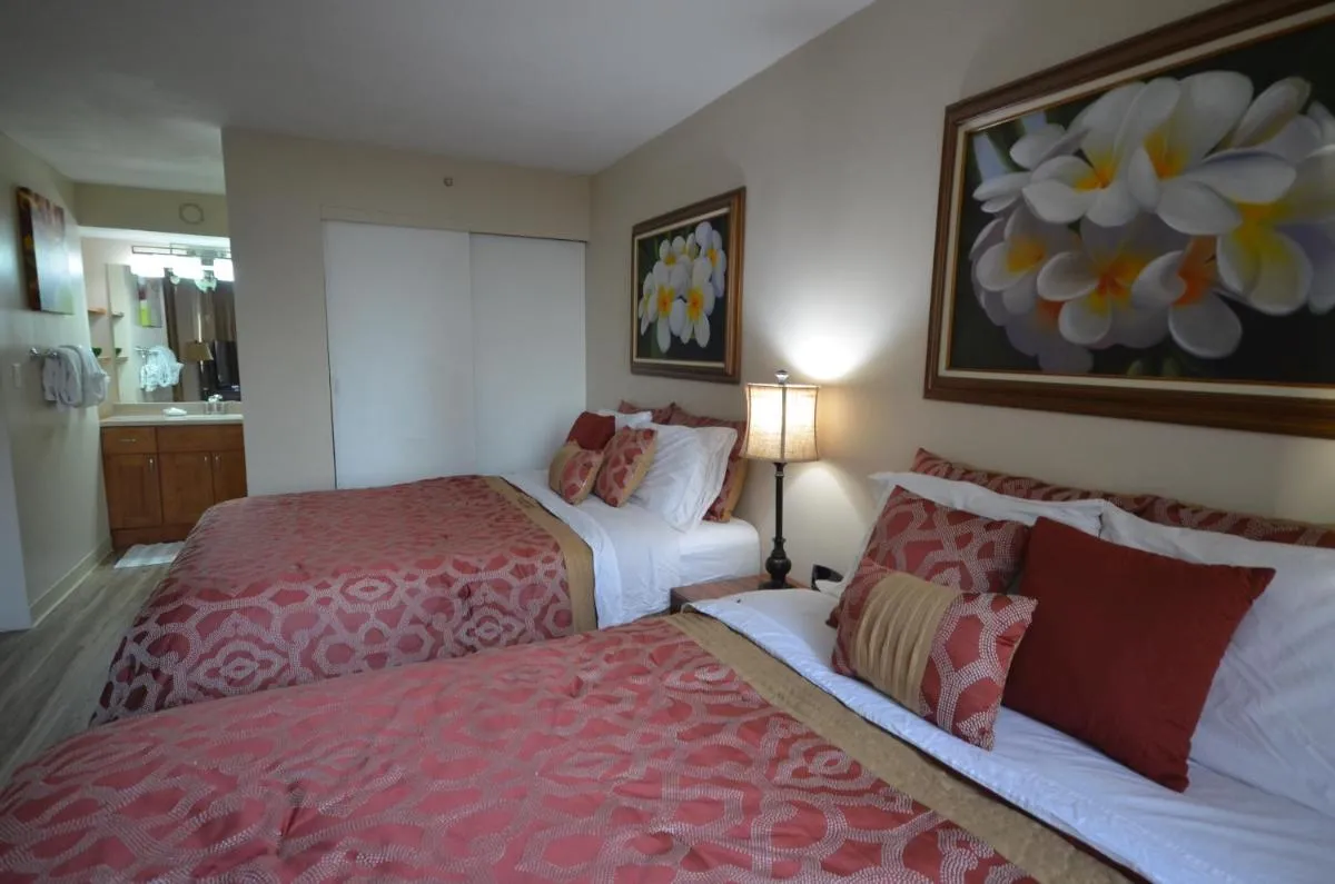Image 5 of Waikiki Banyan 912 Your Luxurious Escape to Paradise
