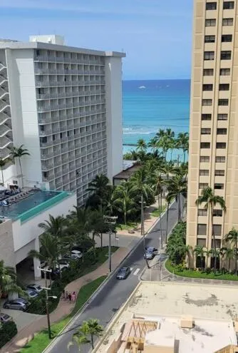 Image 3 of Waikiki Condo 2 Bedrooms 2 Bathrooms with 1 free parking space