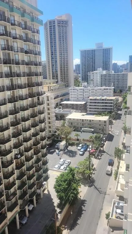 Image 5 of Waikiki Condo 2 Bedrooms 2 Bathrooms with 1 free parking space