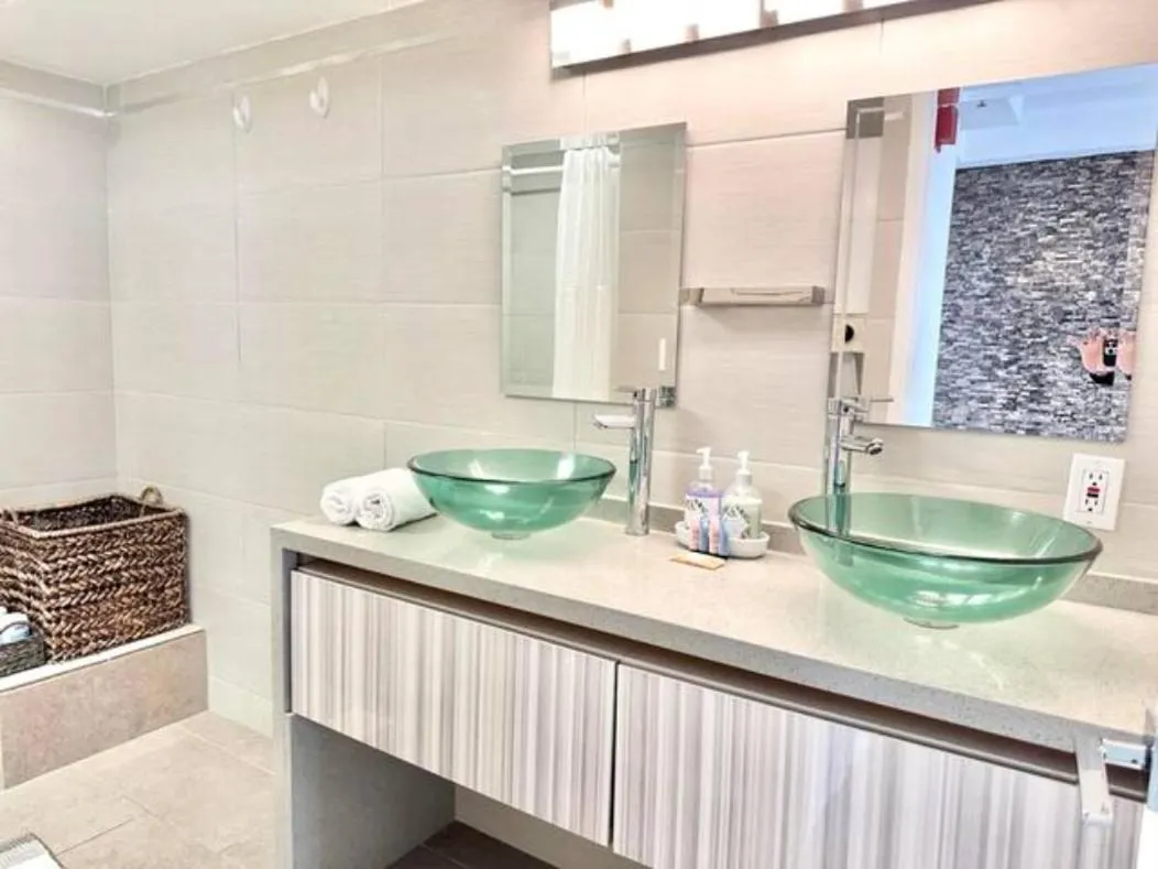 Image 6 of Waikiki Ocean View Penthouse 2/2 bdr/bath