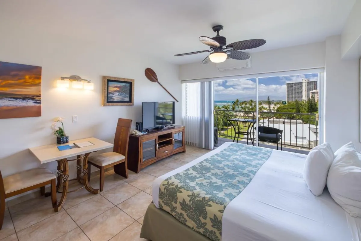 Image 4 of Waikiki Shore by OUTRIGGER