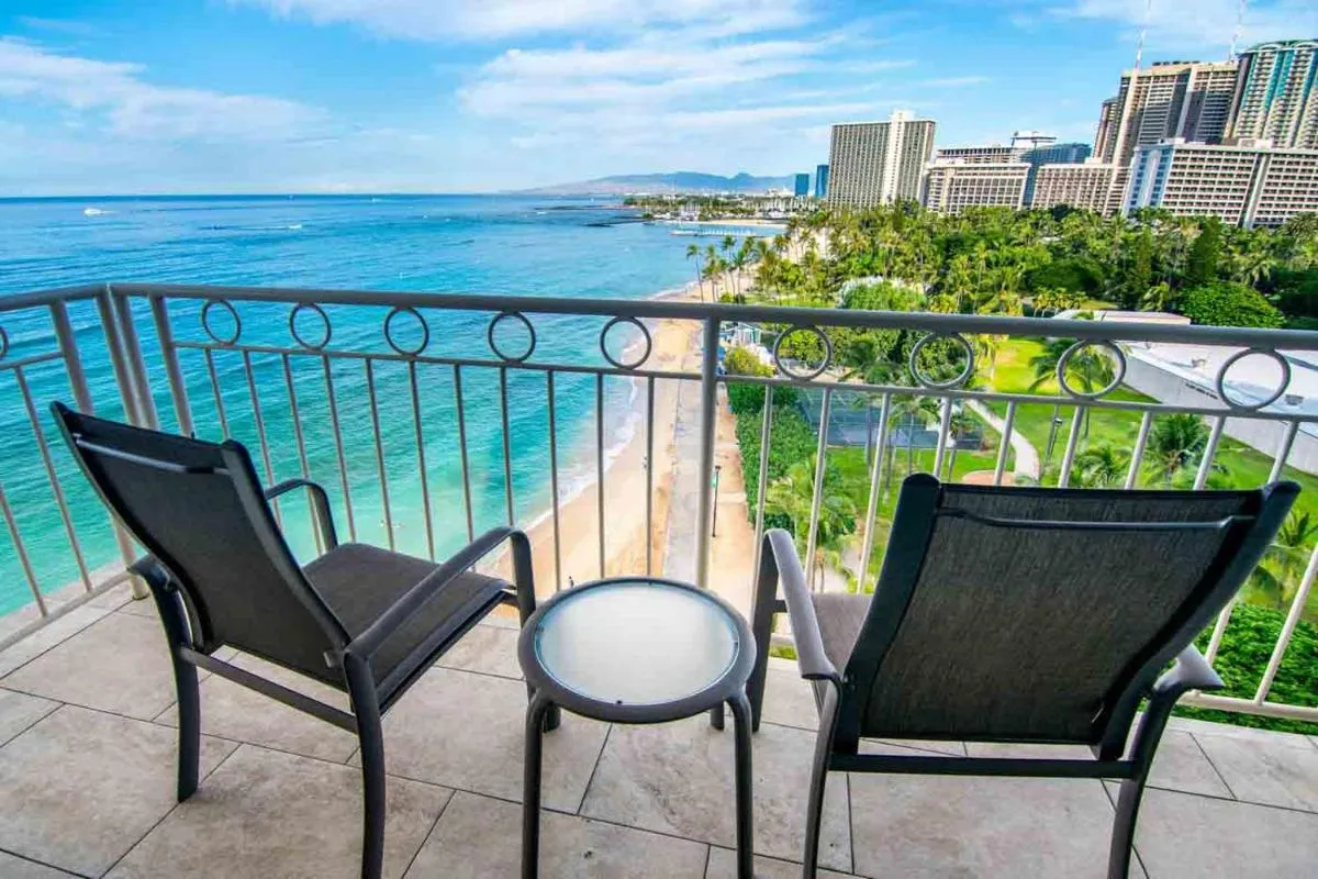 Image 4 of Waikiki Shore by OUTRIGGER – Select Your Unit