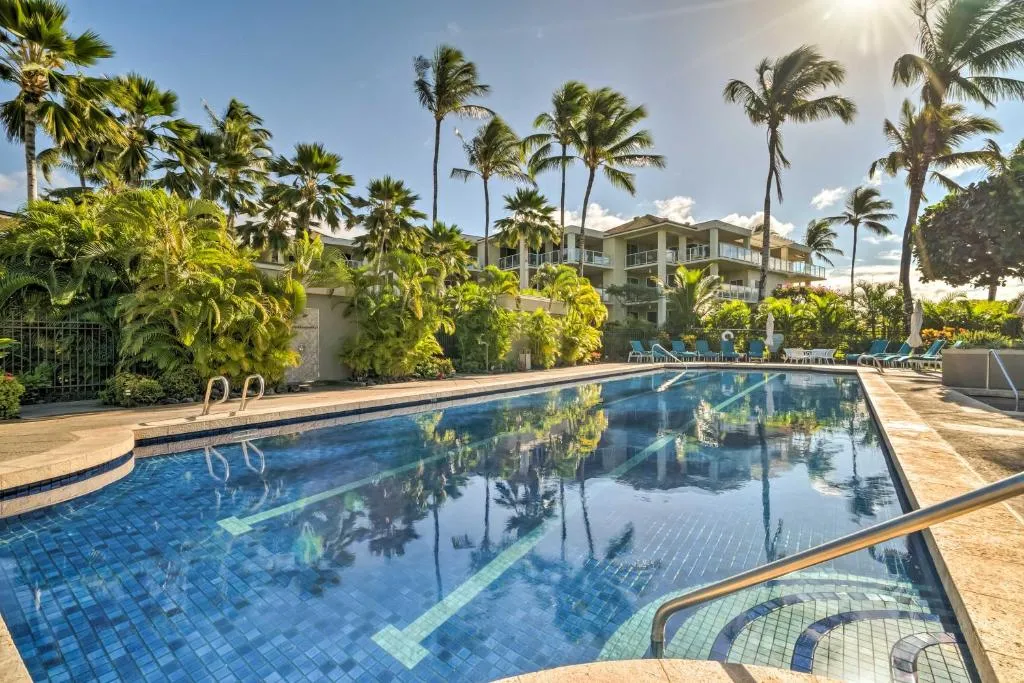 Image of Waikoloa Village Condo with Pool and Golf Course Views