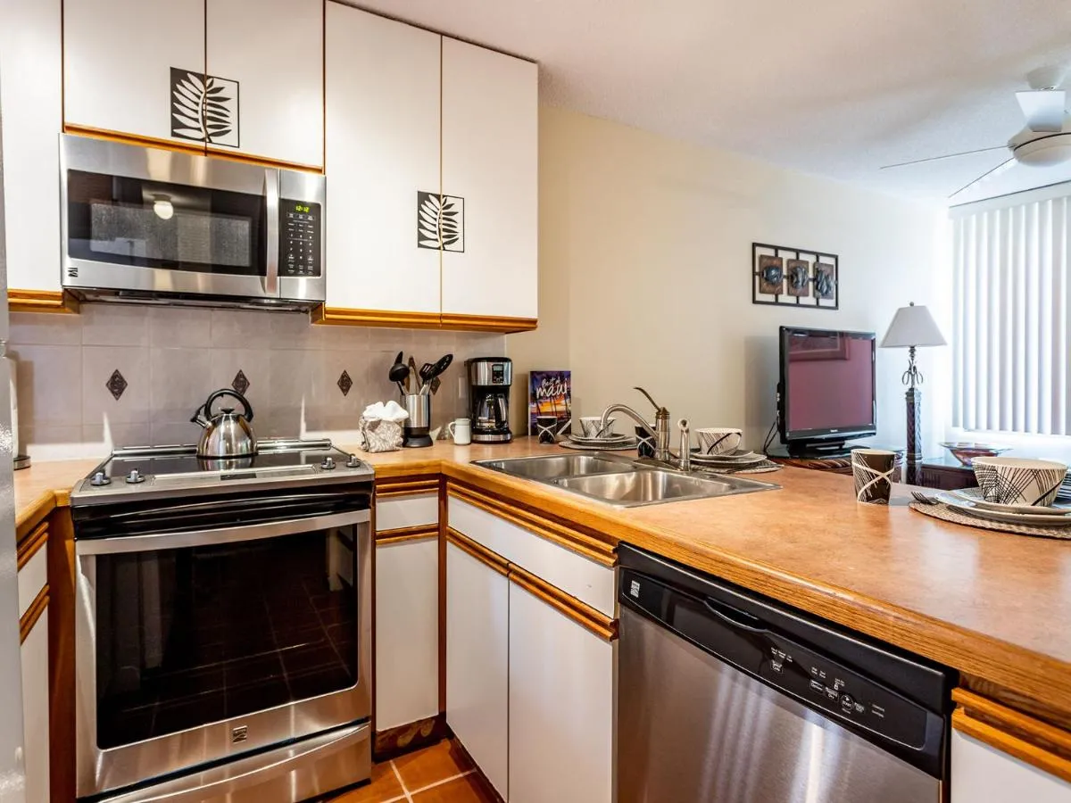 Image 4 of Wailea Ekahi 52B