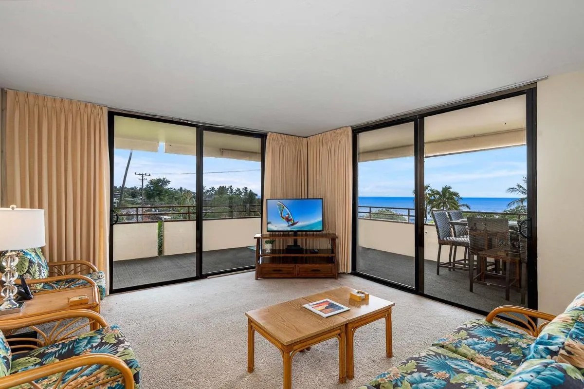 Image 2 of White Sands Village 201