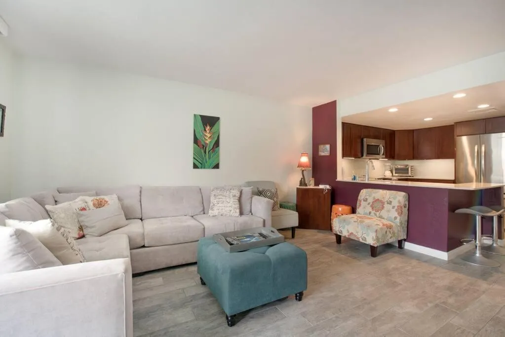 Image of White Sands Village, Gorgeous 2BR, Top/Front Bldg