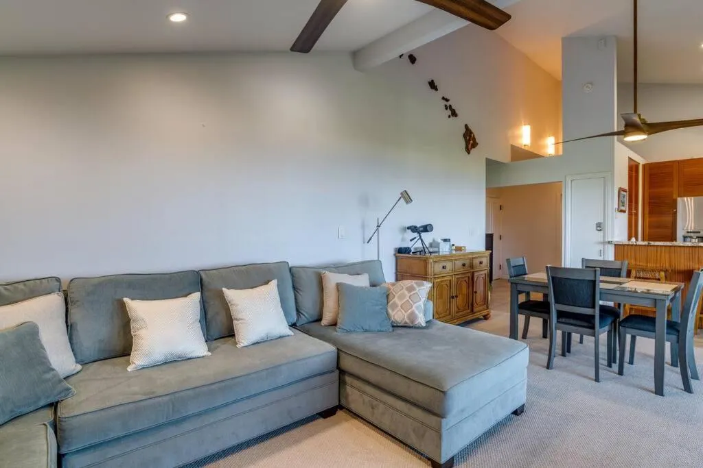 Image 6 of Wonderful Wailea Condo with Lanai Water Views
