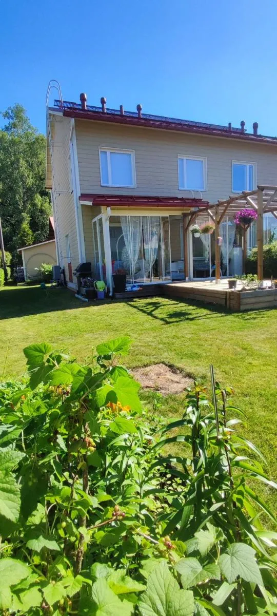 Image 3 of 100m2 moderni paritalo omalla pihalla Helsingissa