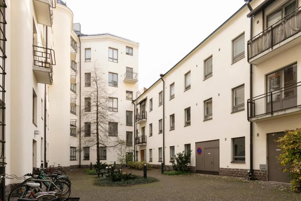 Image 5 of 2ndhomes Loft Apartment with Spa & Balcony by the White Church