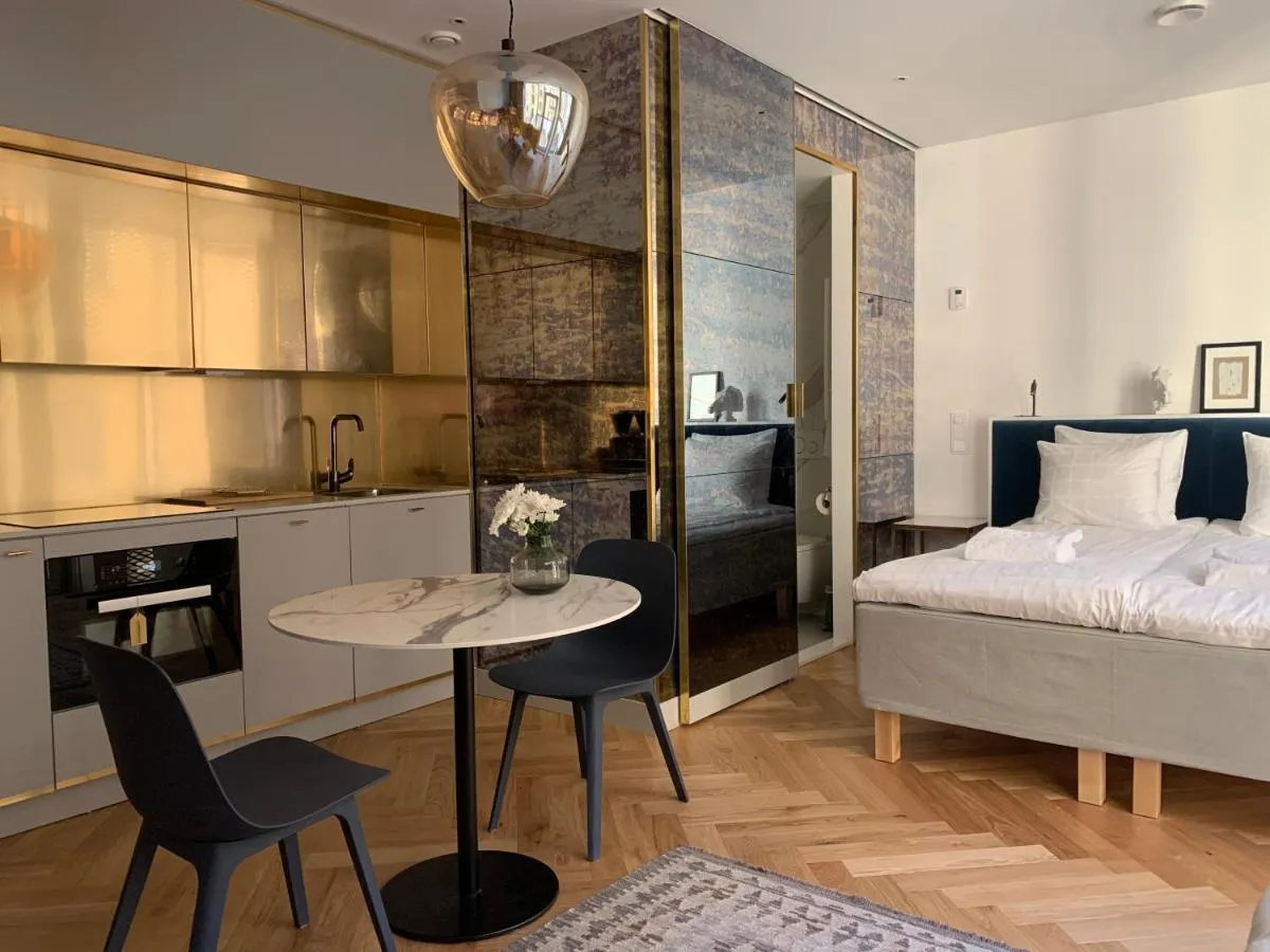 Image 1 of Bob W Koti Ullanlinna