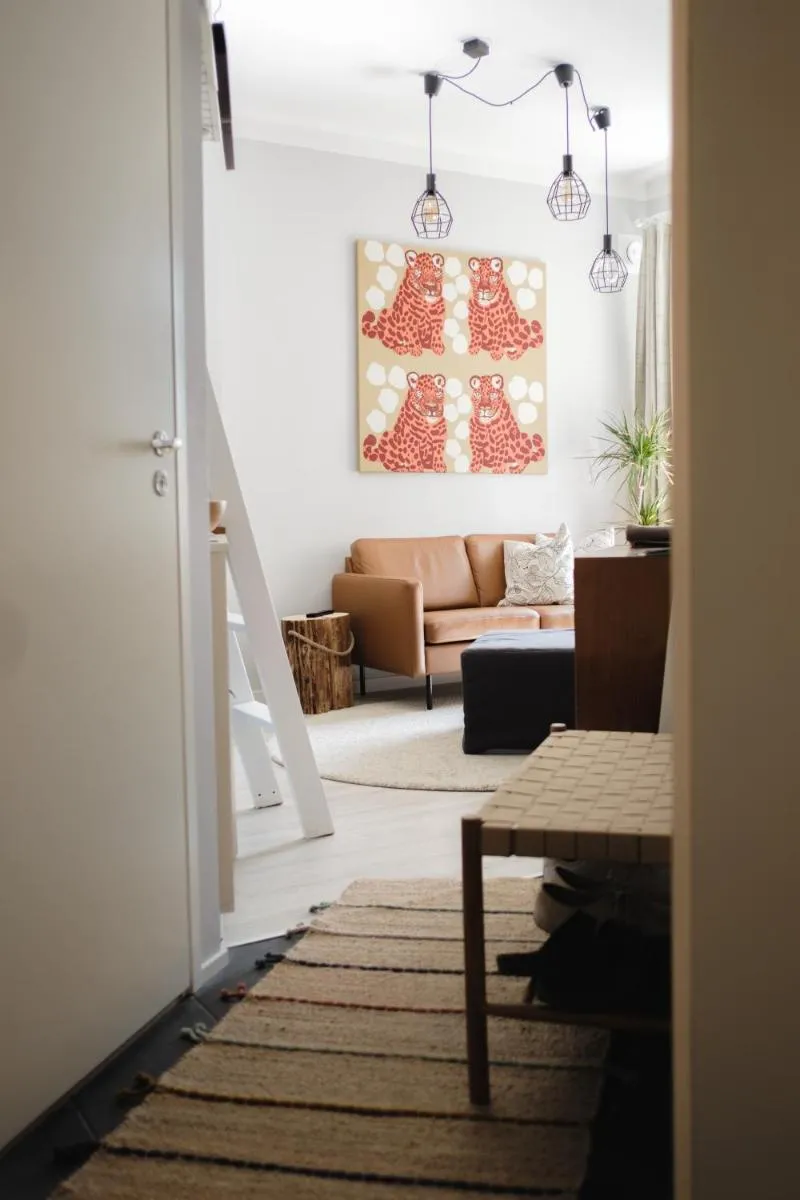 Image 3 of Cozy and stylish studio in Kamppi