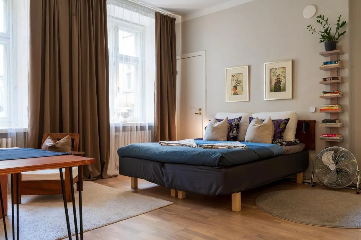 Image 1 of FREDA – Relaxing downtown studio