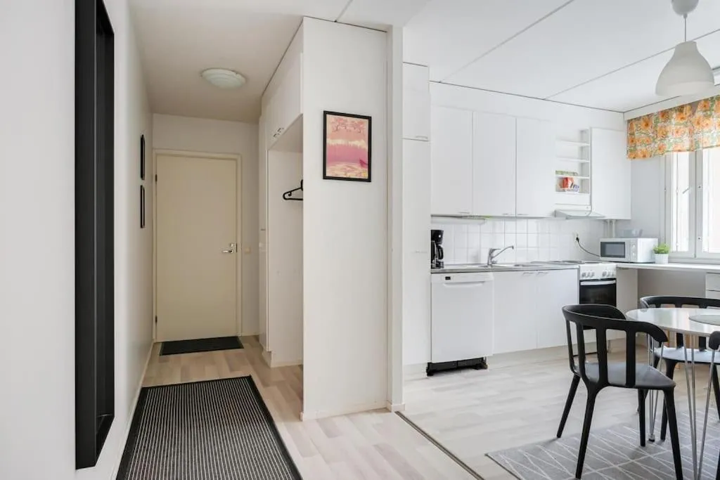 Image 4 of Kotimaailma- Valoisa kaksio jopa viidelle