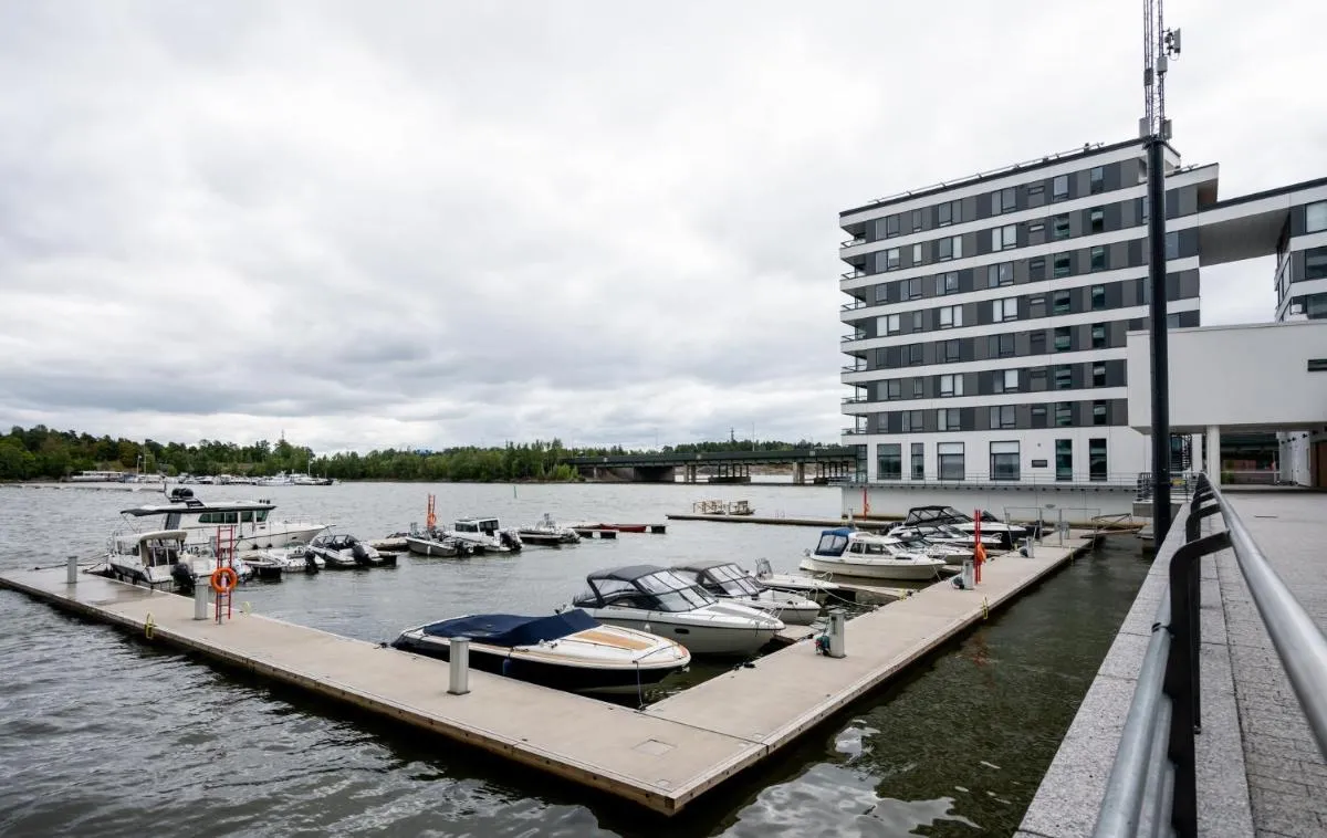 Image 6 of Luxury penthouse with stunning sea views & private sauna