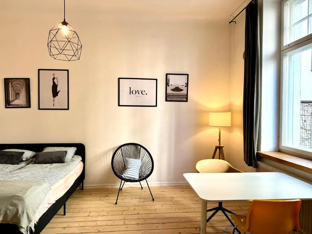 Image of Melrose Place