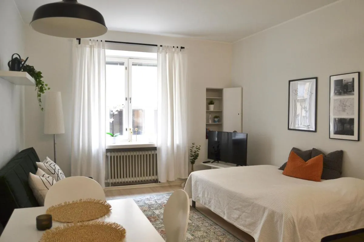 Image 1 of Modern and Bright Studio with Top Location