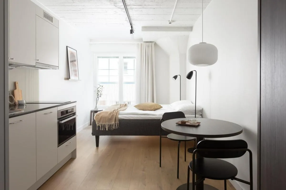 Image 2 of Noli Katajanokka II