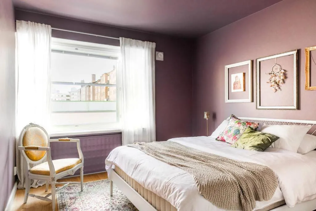 Image 6 of Peaceful 1BR in Design District