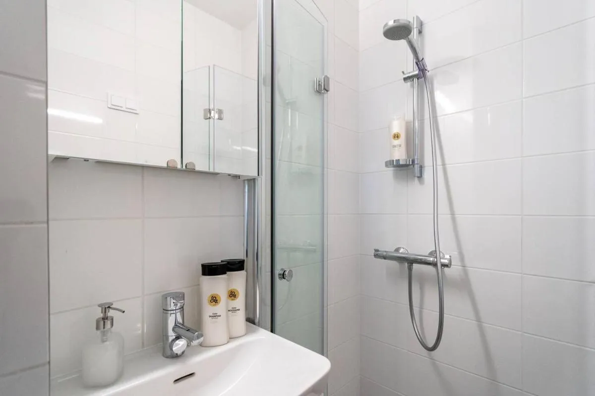 Image 2 of Roost Malminrinne