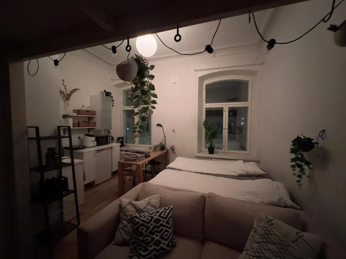 Image 1 of Uniikki, kodikas ja supermukava huoneisto ydinkeskustassa!