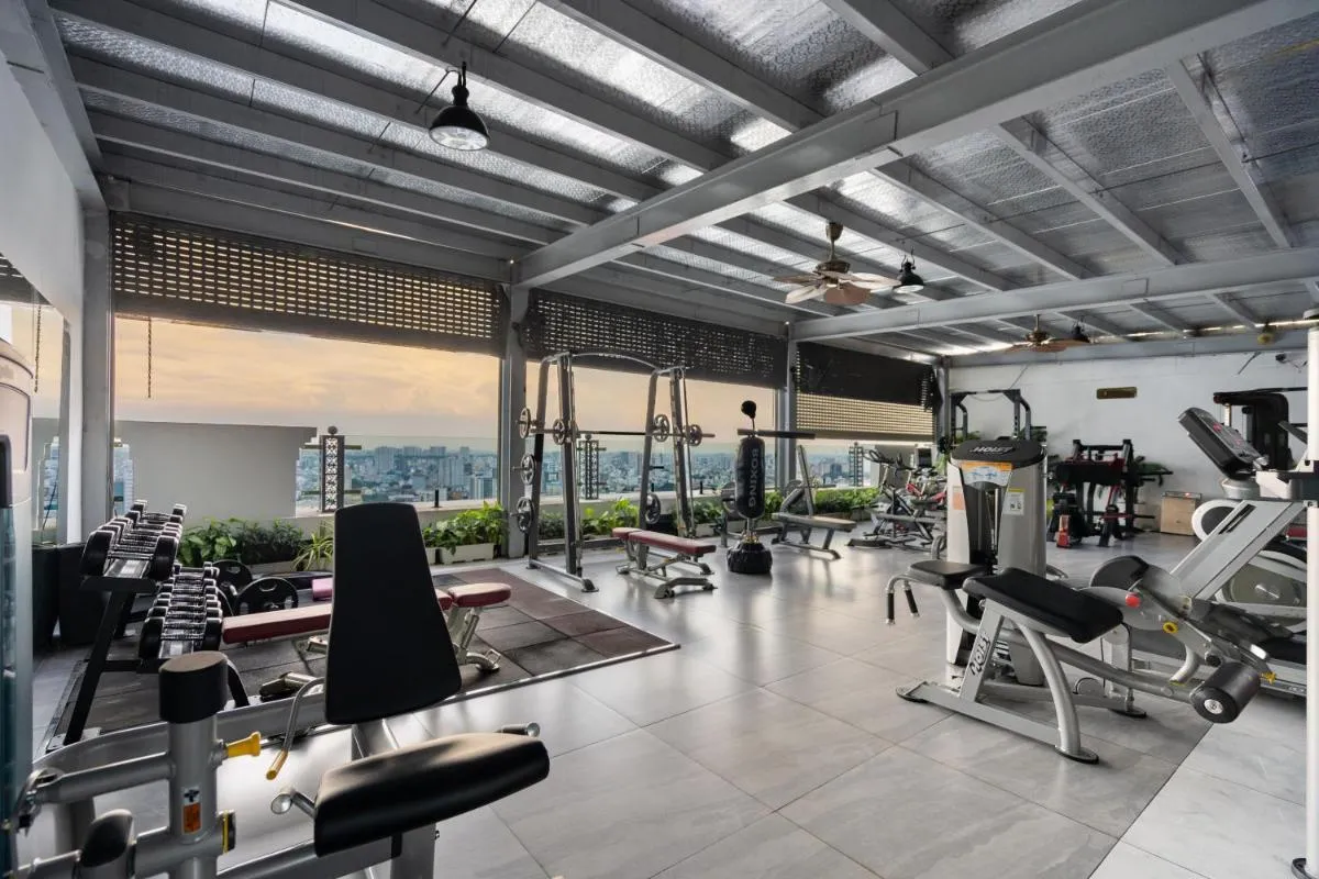 Image 5 of 2BR 3BR Luxury Apartment Sky Pool