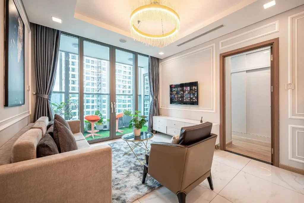 Image 1 of 2 Comfortable bedrooms in Landmark 81
