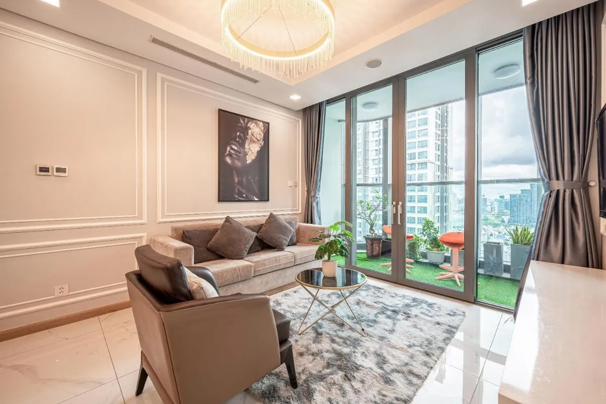 Image 4 of 2 Comfortable bedrooms in Landmark 81