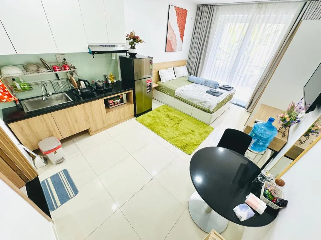 Image 1 of 403 Spacious & modern 1 BR w Balcony City View