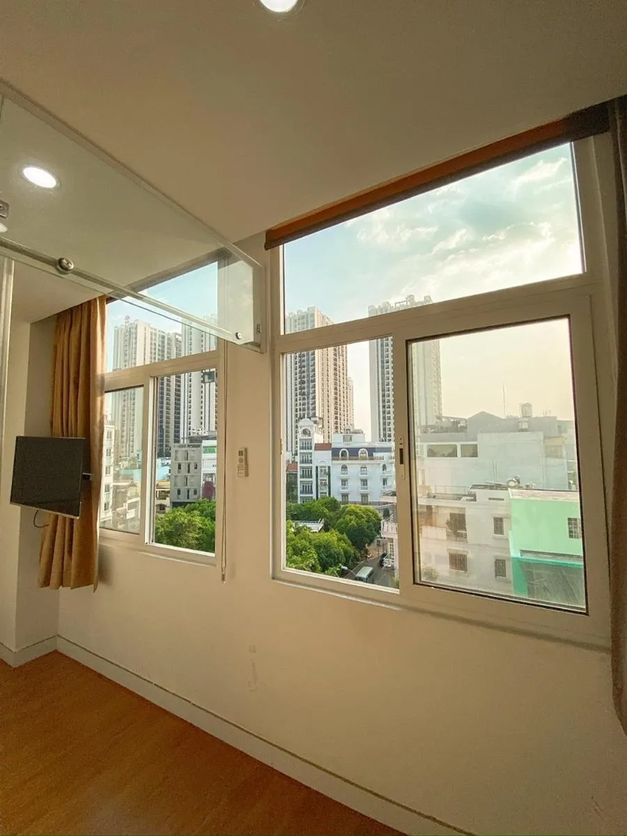 Image 4 of Aloha House Apartment