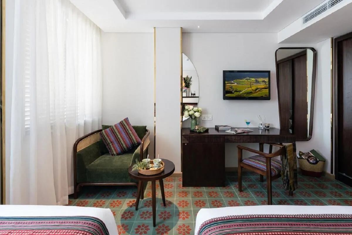 Image 3 of Au Lac Legend Hotel