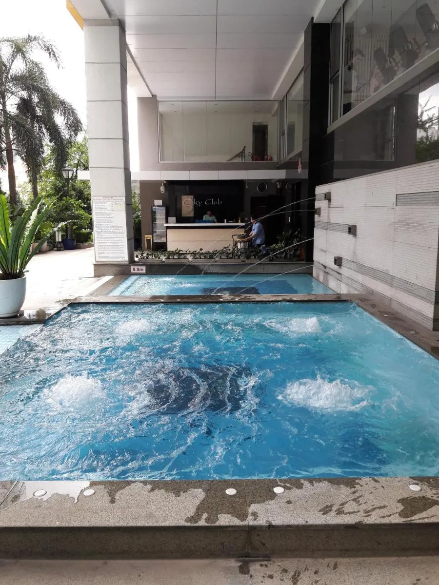 Image 4 of Bluesky Serviced Apartment Airport Plaza
