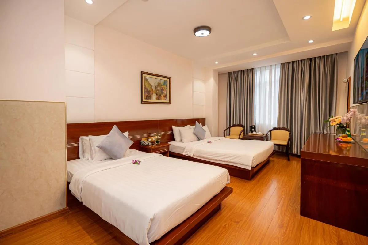 Image 3 of Cap Town Hotel