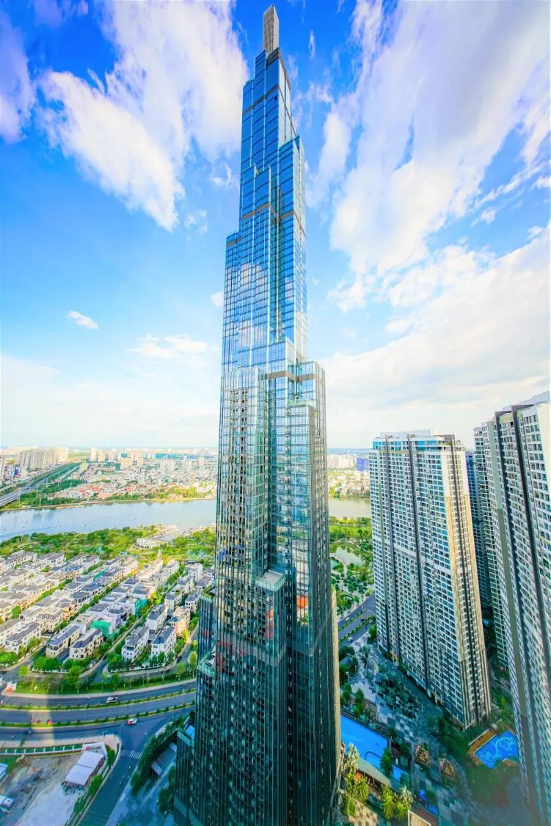 Image 4 of Central Apartments – Vinhomes Central Park, Landmark 81 Area & Ice Skating Rink