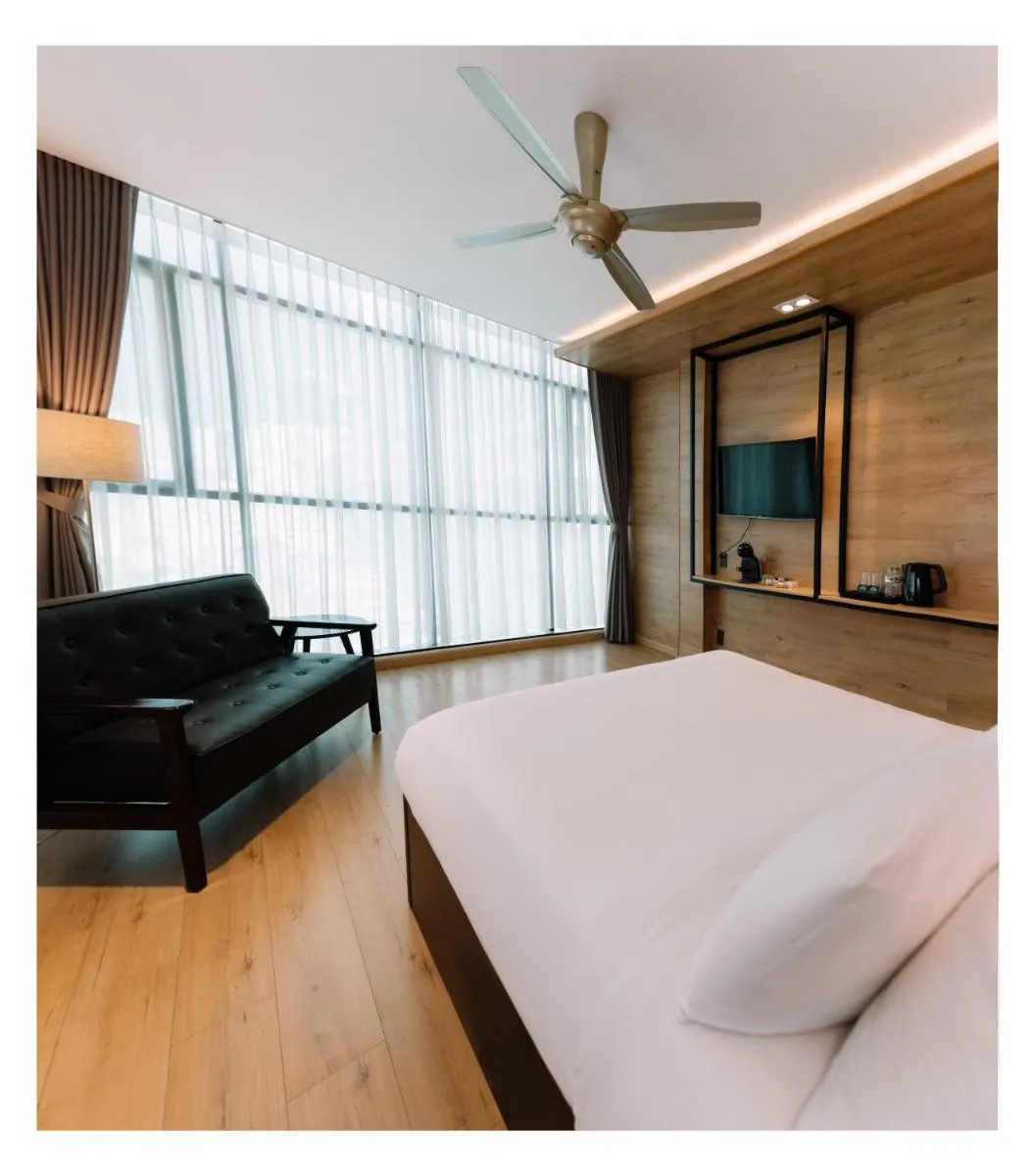 Image 5 of Chill Suites