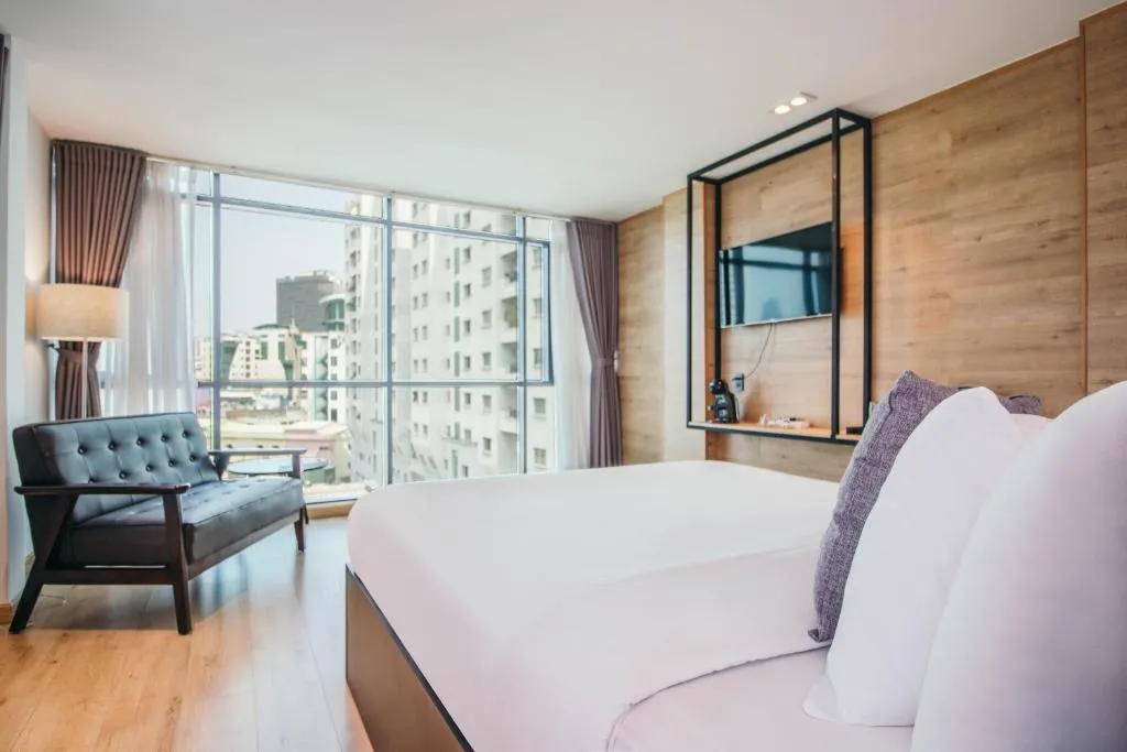 Image 1 of Chill Suites