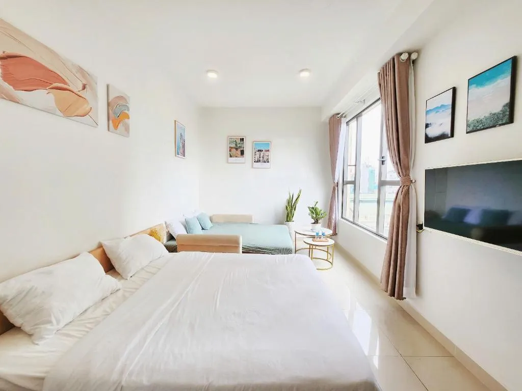 Image 1 of City View, 1km to Center, BR & Sofa bed, Free Gym