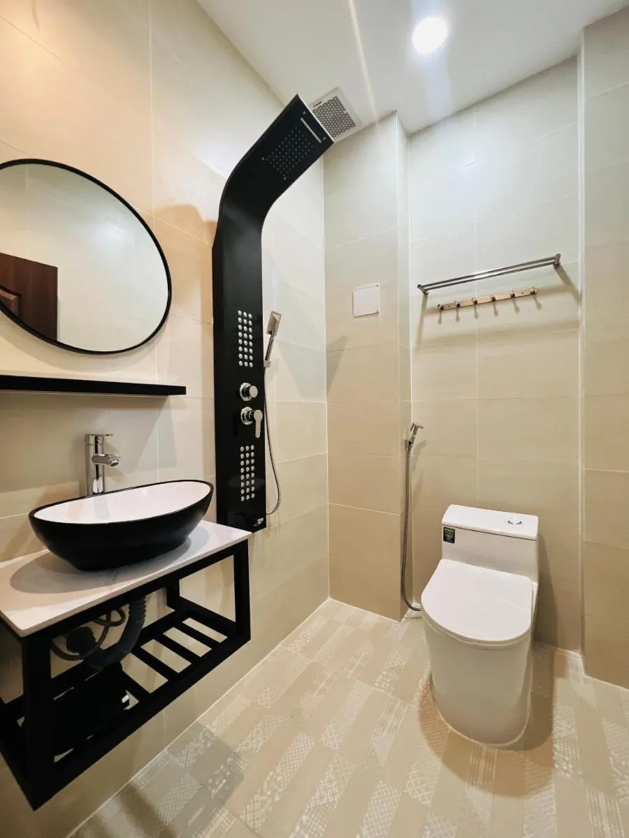 Image 4 of DREAM HOUSE