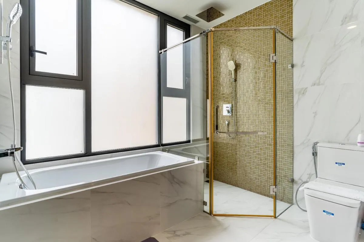 Image 3 of DeLux Best Central D1,3Bedrooms,2 Bath,Pool,Gym